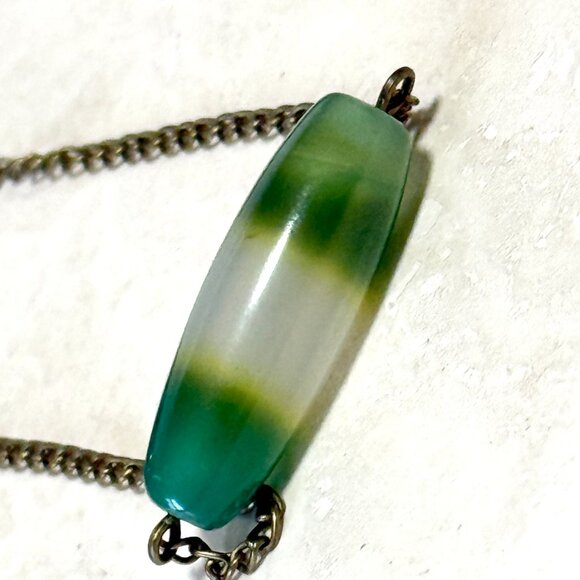 2/$20, Green Agate Short Necklace, Large Gemstone Bar Pendant & Bronze Chain - Picture 6 of 11